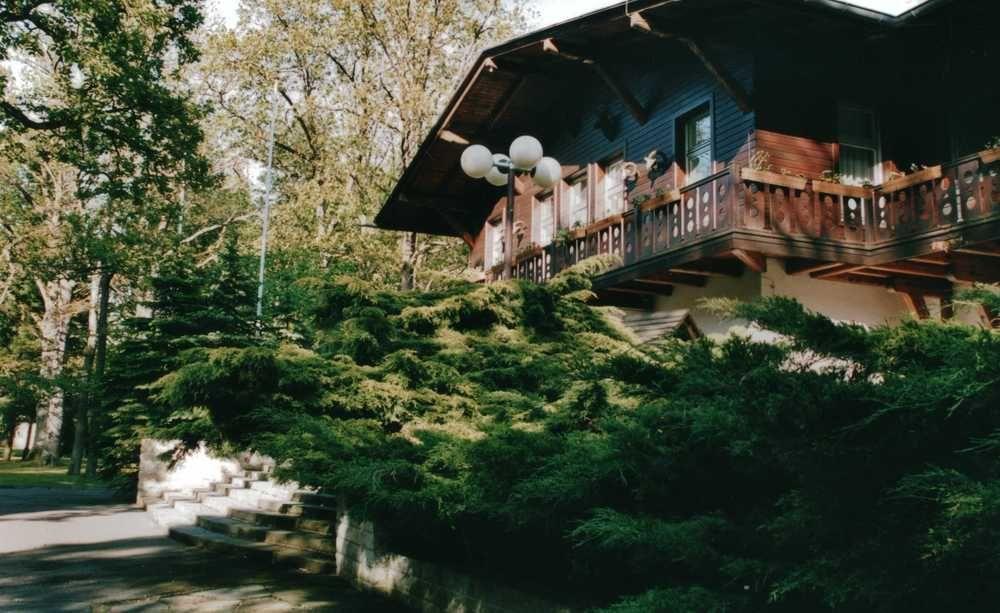 Ringhotel Schorfheide, Tagungszentrum Der Wirtschaft โยอาคิมสทาล ภายนอก รูปภาพ