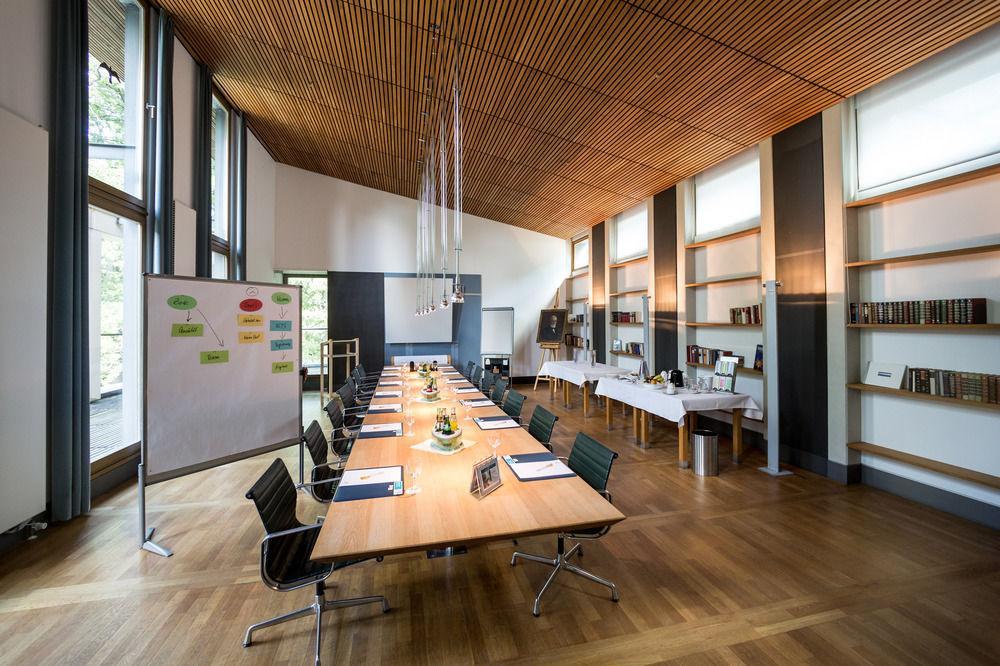 Ringhotel Schorfheide, Tagungszentrum Der Wirtschaft โยอาคิมสทาล ภายนอก รูปภาพ
