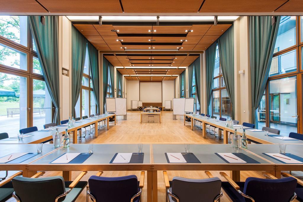 Ringhotel Schorfheide, Tagungszentrum Der Wirtschaft โยอาคิมสทาล ภายนอก รูปภาพ