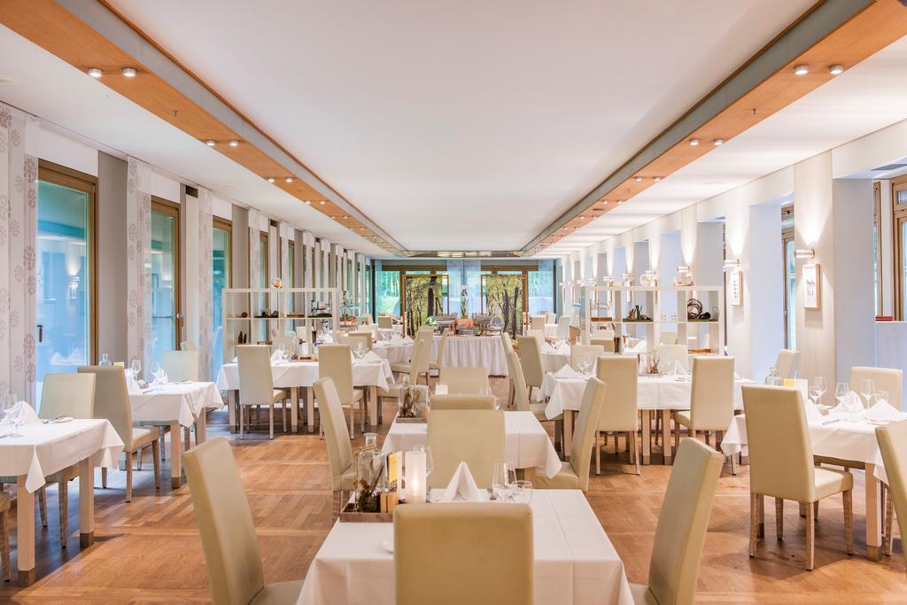 Ringhotel Schorfheide, Tagungszentrum Der Wirtschaft โยอาคิมสทาล ภายนอก รูปภาพ